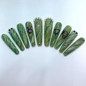 Taurus XXL Nails ♉️